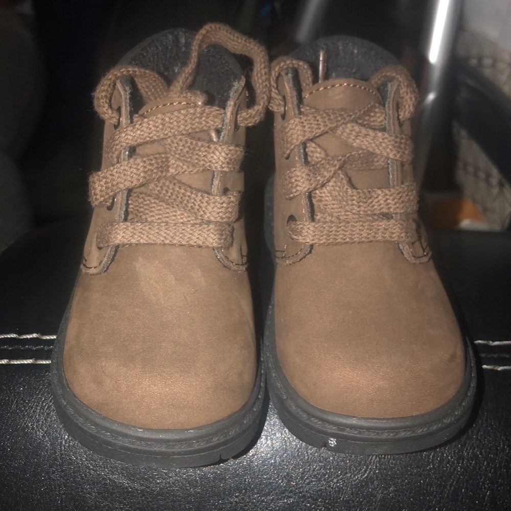 Stride Rite (size5)